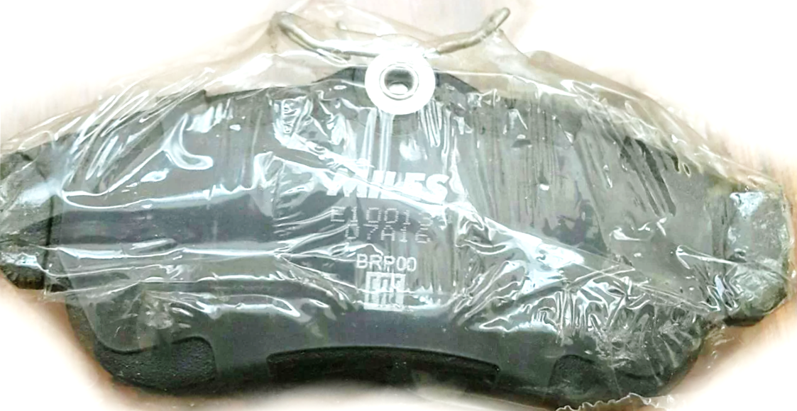 Тормозные колодки Miles (Semi-Metallic). Артикул E100139