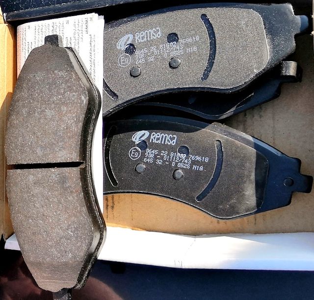 Тормозные колодки Remsa передние для Chevrolet Lacetti 2003-2013. Артикул 0645.22