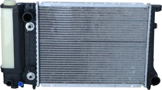 Радиатор охлаждения двигателя NRF EASY FIT для BMW 5 III (E34) 1987-1996. Артикул 51356
