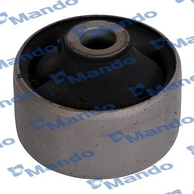 Сайлентблок переднего рычага подвески Mando. Артикул DCC010128