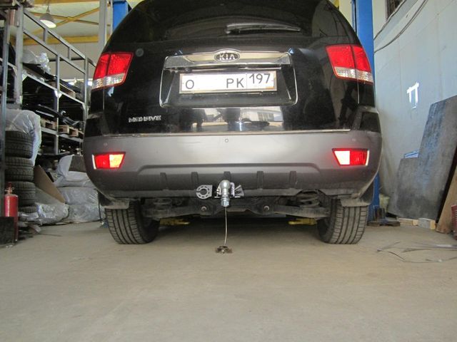 Фаркоп Bizon для Kia Mohave HM 2008-2020 (с пневмоподвеской). Быстросъемный крюк. Артикул FA 1007-E