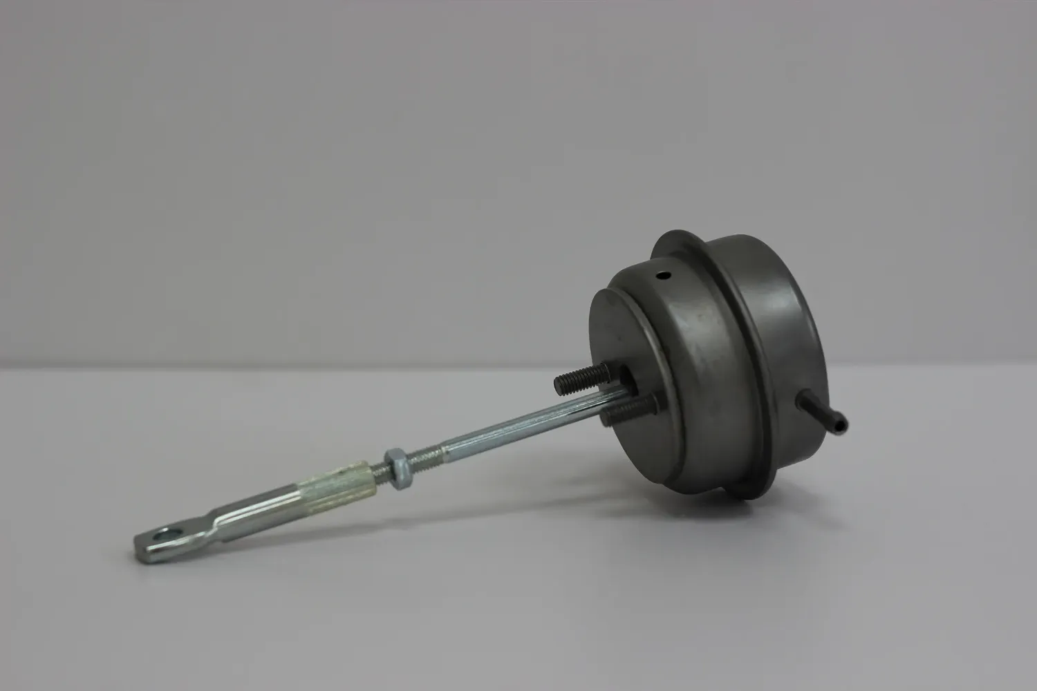 Актуатор турбокомпрессора электронный IRONUNIT IUA. Артикул IUA0212