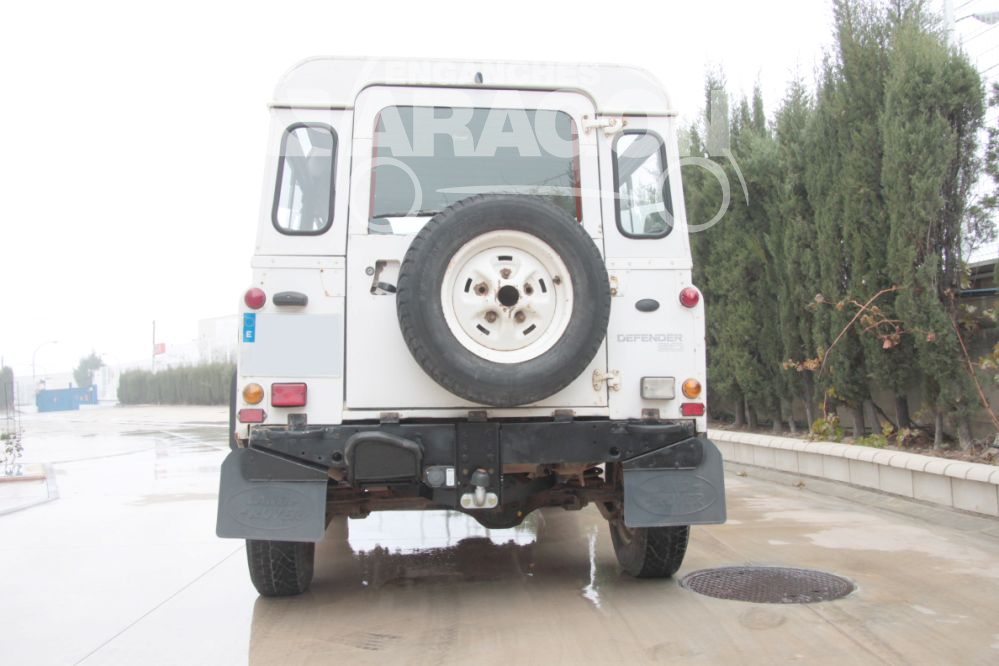 Фаркоп Aragon для Land Rover Defender 90 1999-2026. Артикул E3500CC
