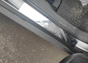 Накладки Ладья на внутренние пороги (штамп) для Mitsubishi Outlander III рестайлинг 2014-2015. Артикул 015.31.781