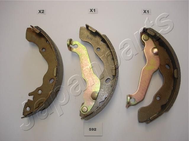 Тормозные колодки Japanparts. Артикул GF-592AF