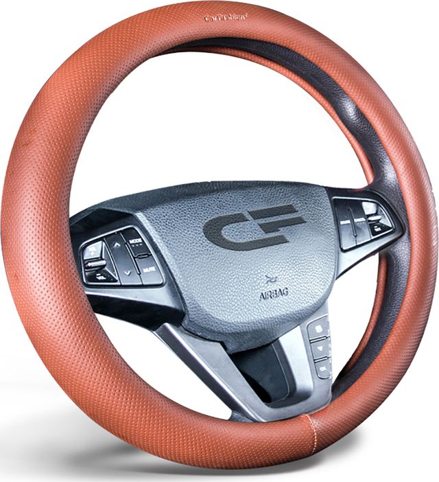 Оплётка на руль CarFashion Atom (размер M, экокожа, цвет КОРИЧНЕВЫЙ). Артикул 31454