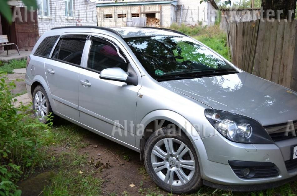 Дефлекторы Cobra Tuning для окон Opel Astra H универсал 2004-2014. Артикул O10604