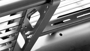 Рейка OJ для дополнительных фар с кронштейнами L 815 мм для Mitsubishi Pajero II 1991-2000. Артикул 14.201.01