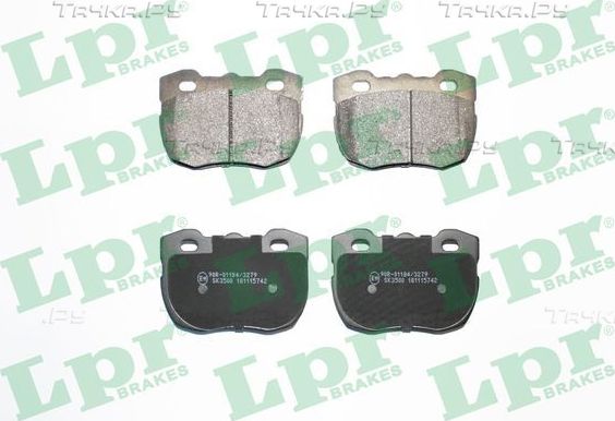 Тормозные колодки LPR передние для Land Rover Defender I 1990-2001. Артикул 05P742