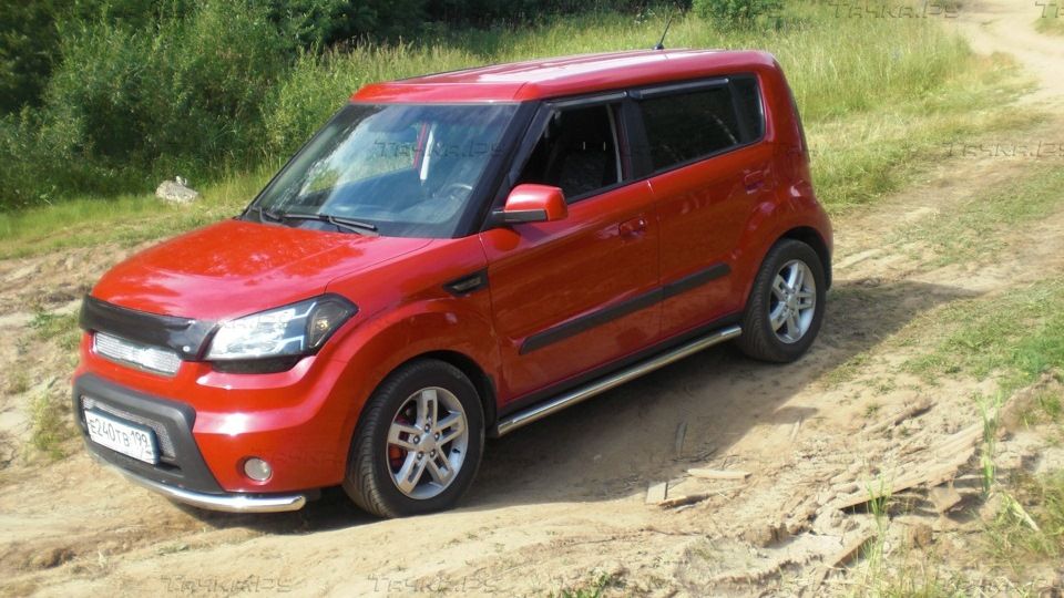 Дефлектор SIM для капота Kia Soul I 2009-2012. Артикул SKISOU0912