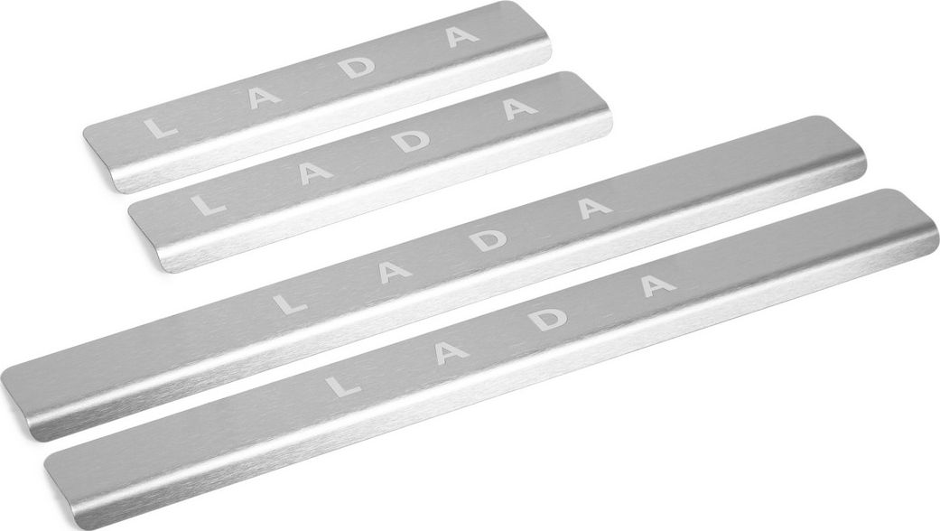 Накладки AutoMax на пороги для ВАЗ 2110 1995-2014. Артикул AMLA21101