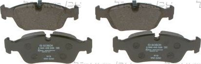Тормозные колодки Bosch (Low-Metallic) передние для BMW 3 IV (E46) 1997-2006. Артикул 0 986 495 229