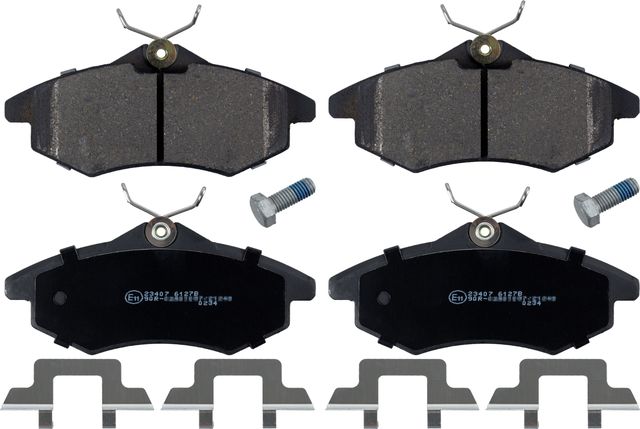 Тормозные колодки Blue Print. Артикул ADP154216