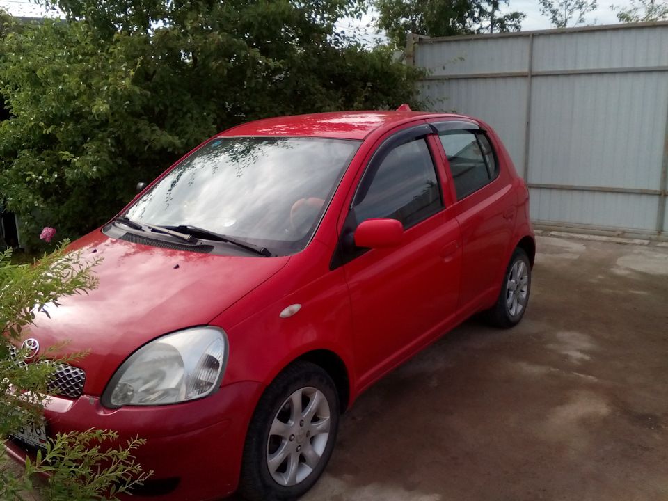 Дефлекторы Cobra Tuning для окон Toyota Yaris P1 5-дв. 1998-2005. Артикул T22198