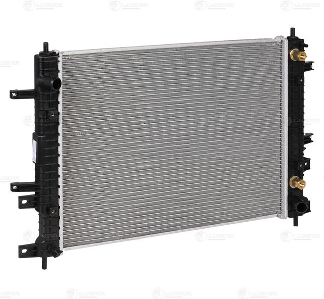 Радиатор охлаждения двигателя Luzar. Артикул LRc 3029