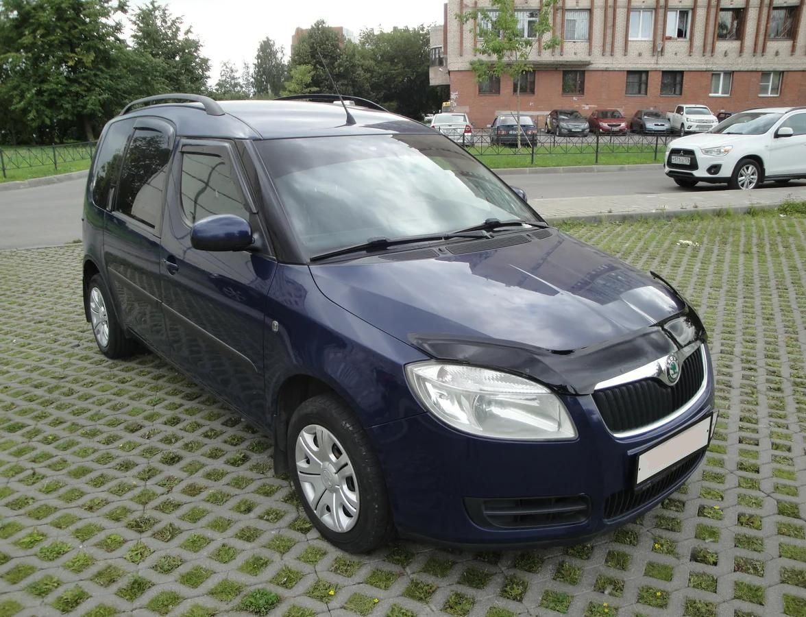 Дефлектор Vip-Tuning для капота Skoda Roomster 2007-2010. Артикул SK05