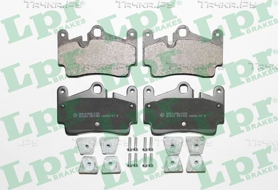 Тормозные колодки LPR задние для Porsche Cayenne I (955) 2002-2010. Артикул 05P1482