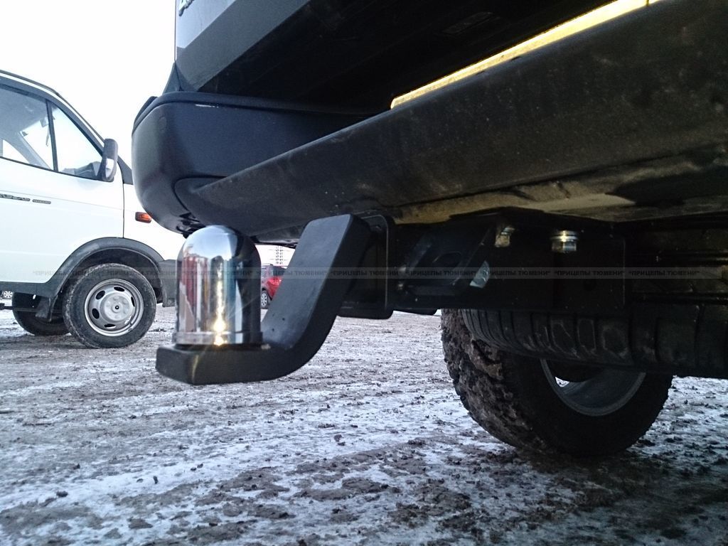 Фаркоп Imiola для Volkswagen Amarok 2010-2026 под квадрат 50х50. Артикул W.E35