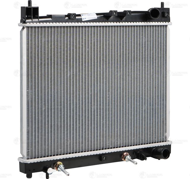 Радиатор охлаждения двигателя Luzar для Toyota Yaris Verso 1999-2005. Артикул LRc 1907
