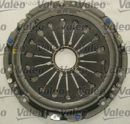 Сцепление (комплект) Valeo KIT3P для Alfa Romeo GTV 1997-2003. Артикул 821364