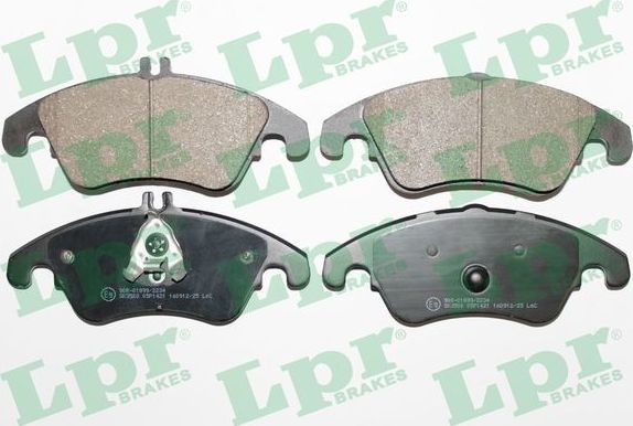 Тормозные колодки LPR. Артикул 05P1421