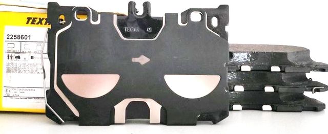 Тормозные колодки Textar. Артикул 2258601