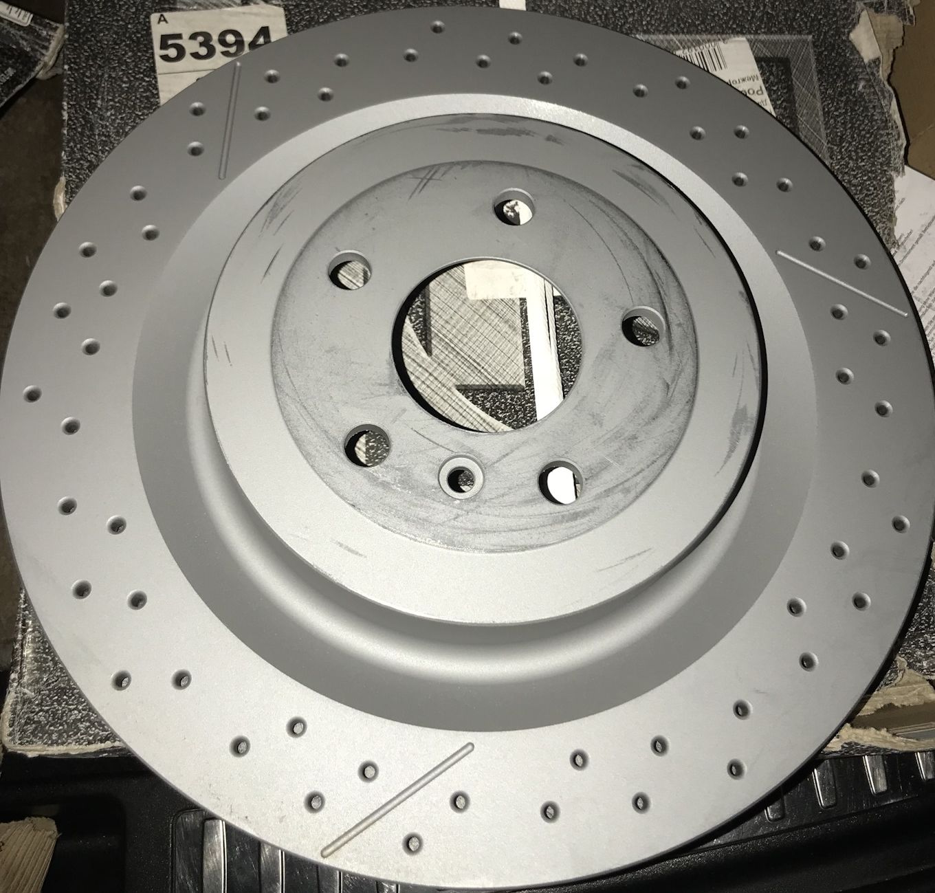 Тормозной диск Zimmermann Coat Z. Артикул 400.3699.20