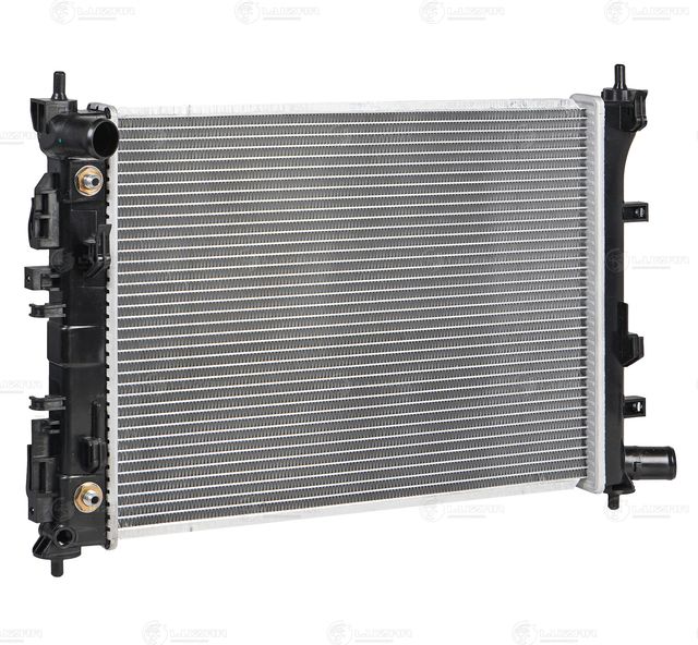 Радиатор охлаждения двигателя Luzar. Артикул LRc 0802