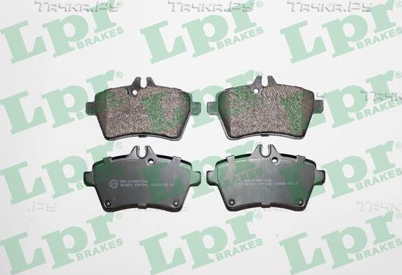 Тормозные колодки LPR. Артикул 05P1242