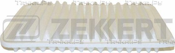 Воздушный фильтр Zekkert для Toyota Alphard II 2008-2014. Артикул LF-1824