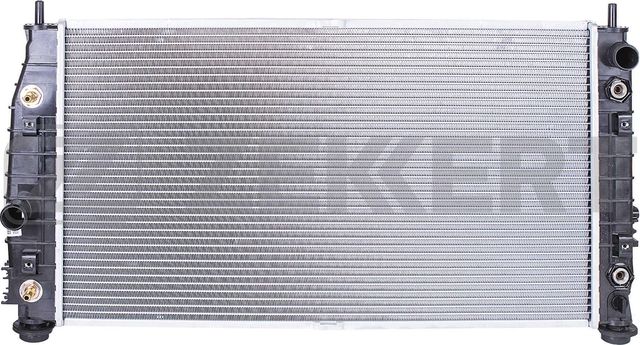 Радиатор охлаждения двигателя Zekkert для Chrysler 300M 1998-2004. Артикул MK-1233