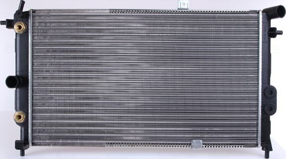 Радиатор охлаждения двигателя Nissens для Opel Calibra 1989-1997. Артикул 630641