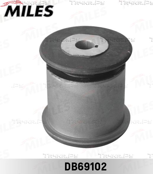 Сайлентблок заднего рычага подвески Miles (резина/металл) правый/левый внутренний для Volkswagen Multivan T5 2003-2015. Артикул DB69102