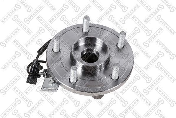 Ступица колеса с интегрированным подшипником (в сборе) Stellox передняя для Chrysler Grand Voyager V 2007-2026. Артикул 43-29239-SX