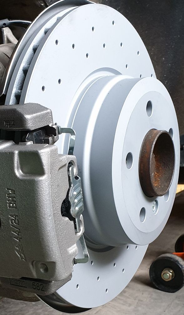 Тормозной диск Zimmermann Sport Coat Z. Артикул 150.3451.52