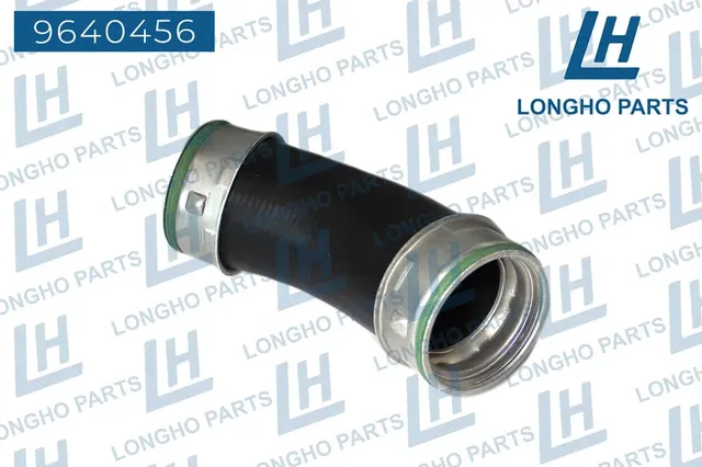 Патрубок резиновый (шланг) VOLKSWAGEN Transporter 7H0145790D (Longho) Longho. Артикул 9640456