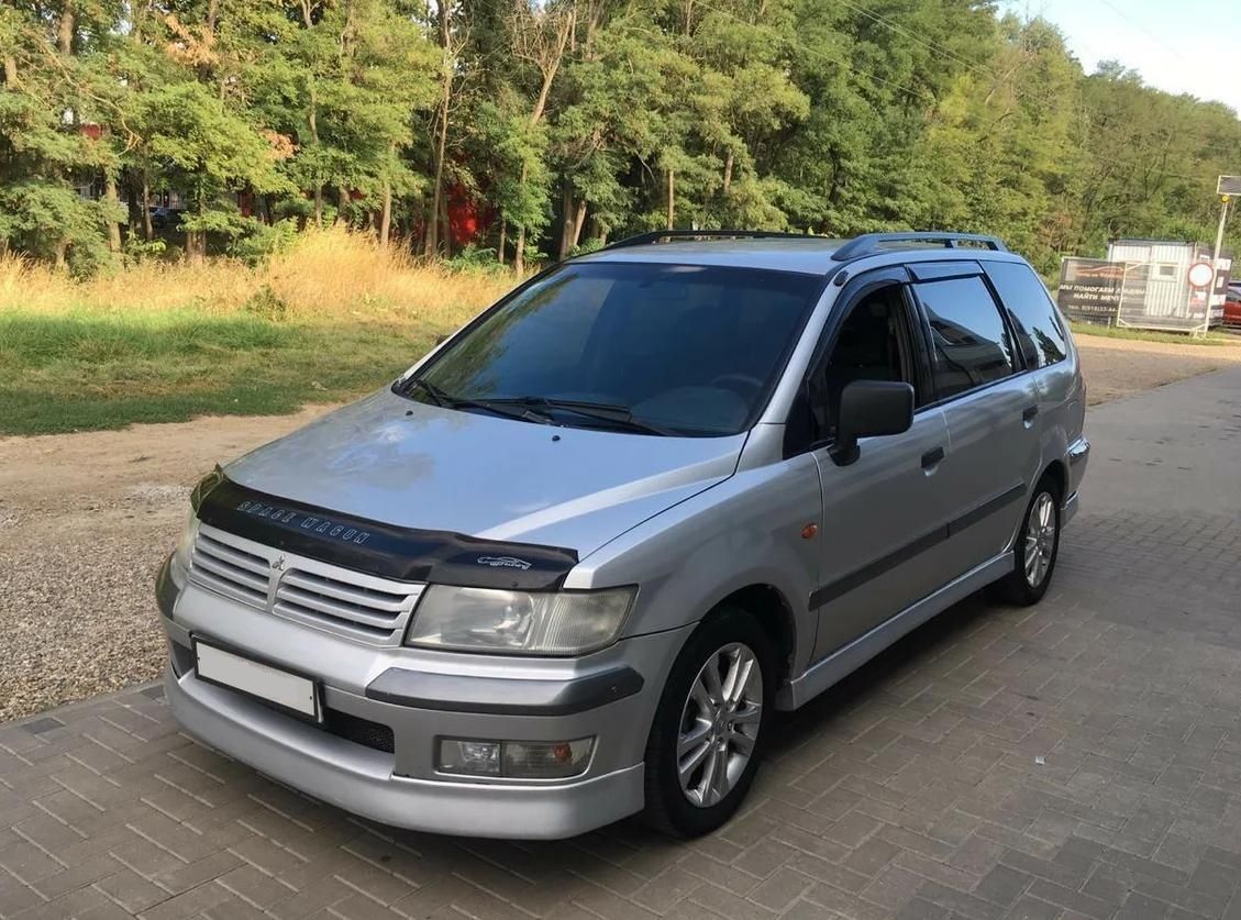 Дефлектор Vip-Tuning для капота Mitsubishi Space Wagon 1997-2003. Артикул MSH20