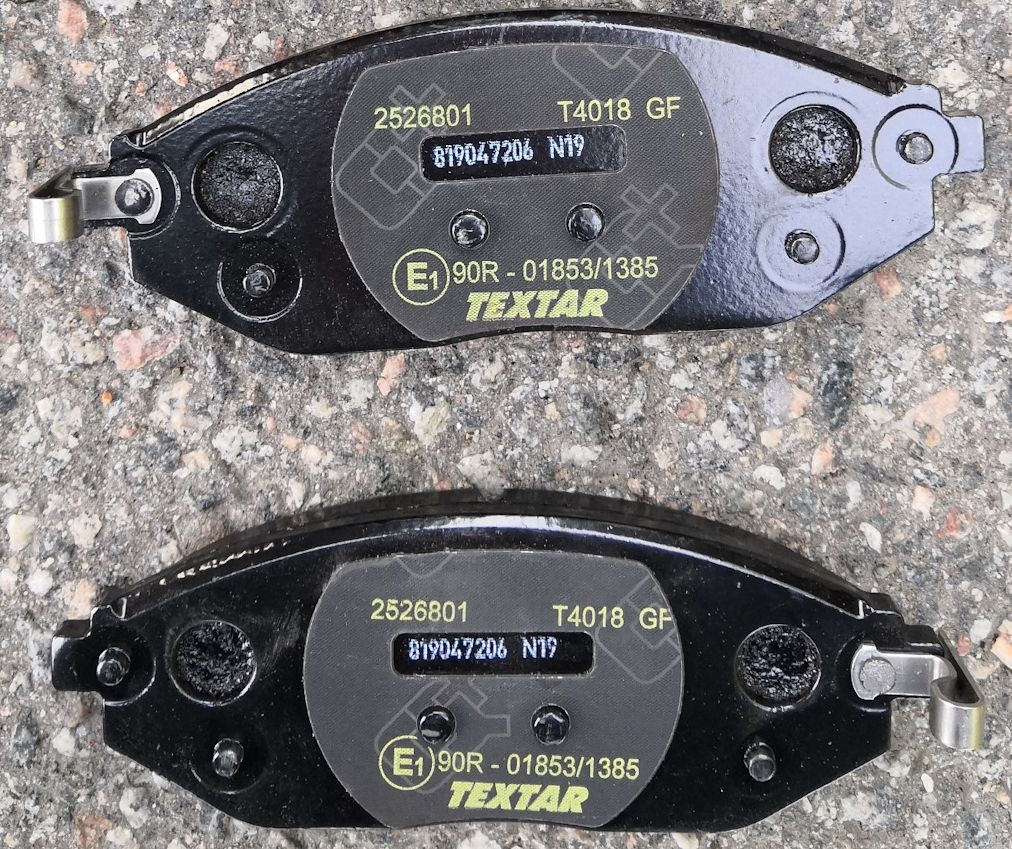 Тормозные колодки Textar Q+. Артикул 2526801
