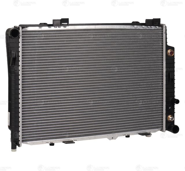 Радиатор охлаждения двигателя Luzar для Mercedes-Benz C-Класс I (W202) 1993-2001. Артикул LRc 1508