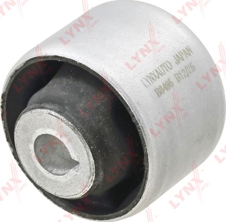 Сайлентблок переднего рычага подвески LYNXauto. Артикул B8495