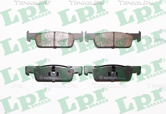 Тормозные колодки LPR. Артикул 05P1825