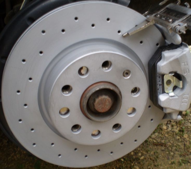 Тормозной диск Zimmermann Sport Coat Z. Артикул 600.3233.52