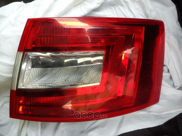 Фонарь задний VAG. Артикул 5E5945112