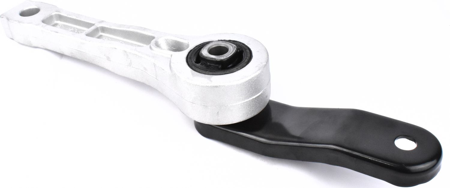 Опора двигателя VAG A3/OCTAVIA/SUPERB/GOLF V/VI/TOURAN 03- зад (Jikiu). Артикул MI33022