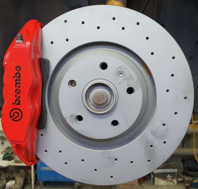 Тормозной диск Zimmermann Sport Coat Z передний для Audi TT II (8J) 2006-2014. Артикул 100.3327.52