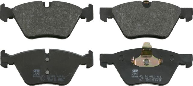 Тормозные колодки Blue Print. Артикул ADB114205