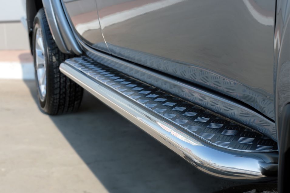 Защита порогов RusStal труба d63 с листом для Mitsubishi L200 IV рестайлинг 2013-2015. Артикул MLL-002040