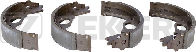 Тормозные колодки Zekkert. Артикул BK-4002