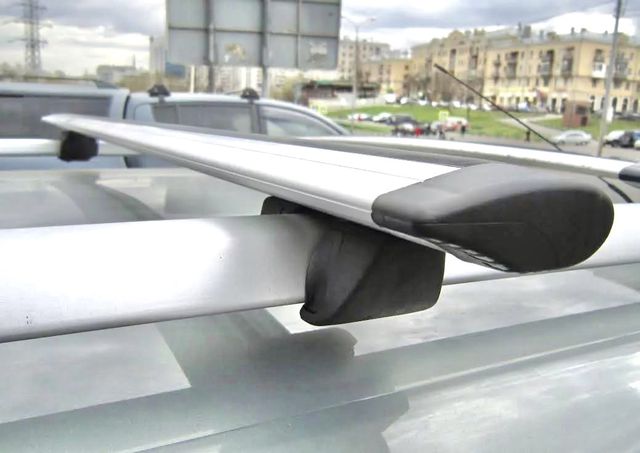 Багажник на рейлинги INTER Крепыш для Toyota RAV4 IV 5-дв. 2013-2019 (Аэро-крыло дуги). Артикул 5510+1206