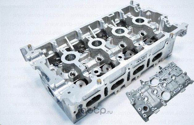 Головка блока цилиндров Renault. Артикул 7701473353